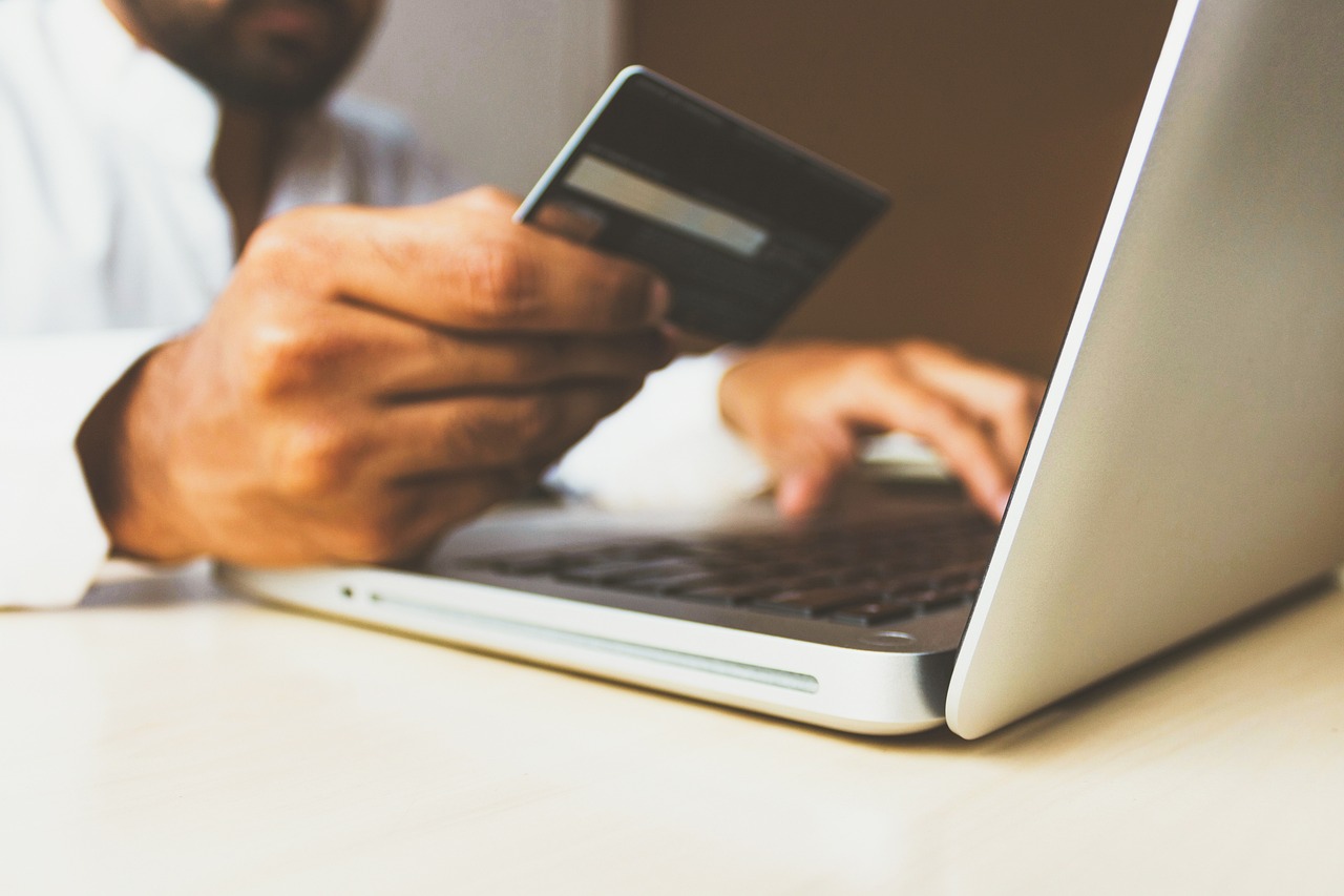credit card stablecoin